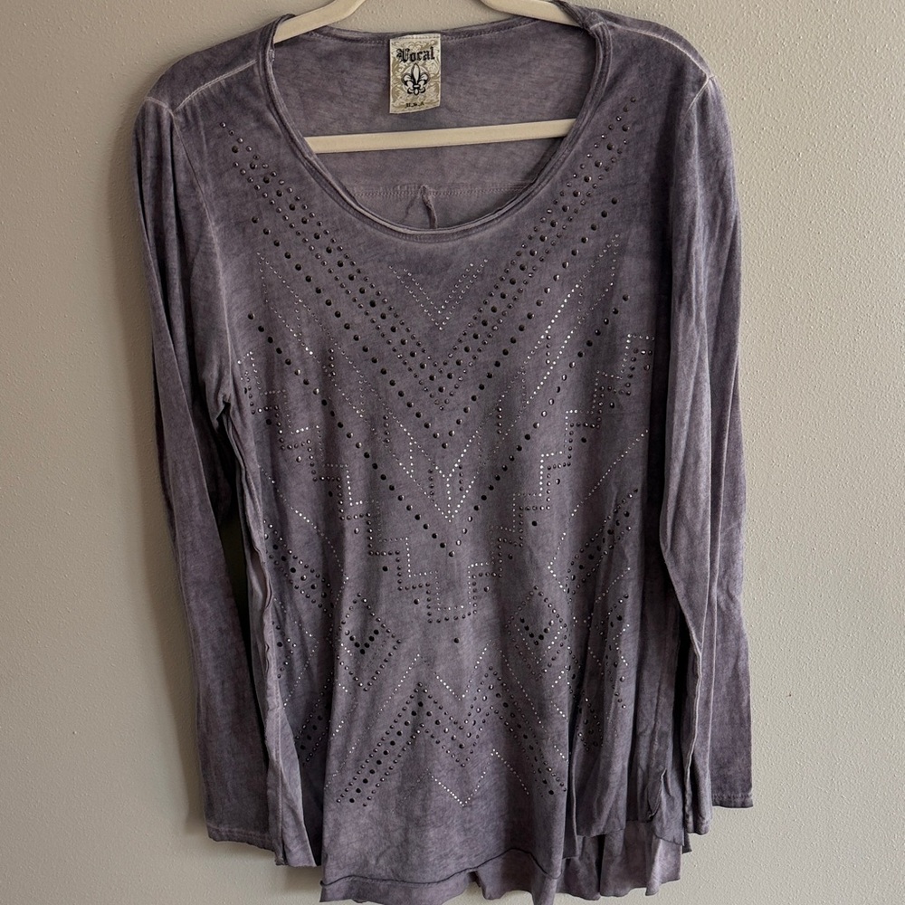 Vocal USA Gray Long Sleeve Studded Scoop Neck Tee Size XL